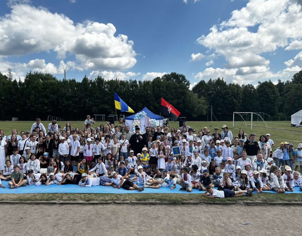 Березне. Єпископ Гавриїл відвідав дитячий табір «Благодатне Небо 2026»