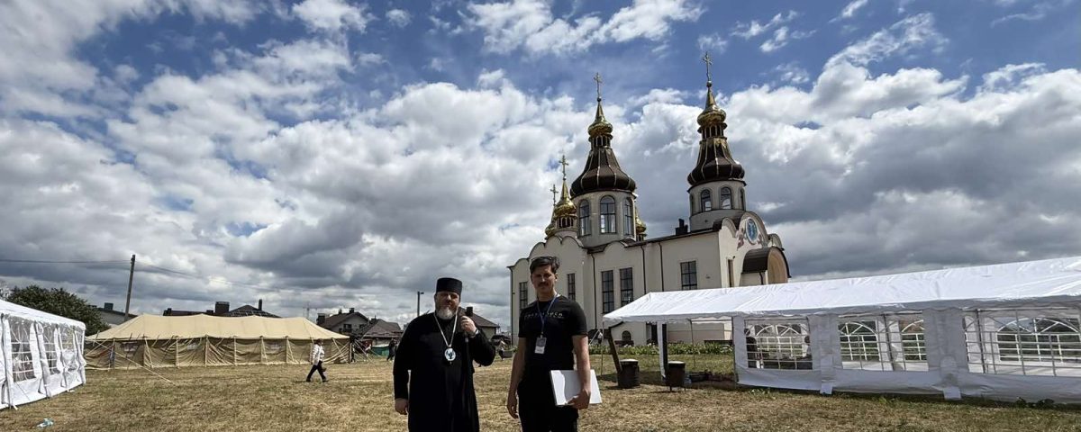 Рівне. Єпископ Гавриїл відвідав ІІ духовно-патріотичний дитячий табір «Варта світла»