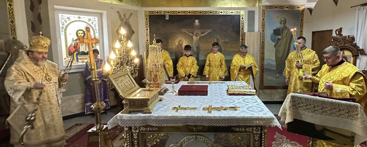 Рівне. Архіпастир звершив Божественну літургію в 19-ту неділю після Пʼятдесятниці